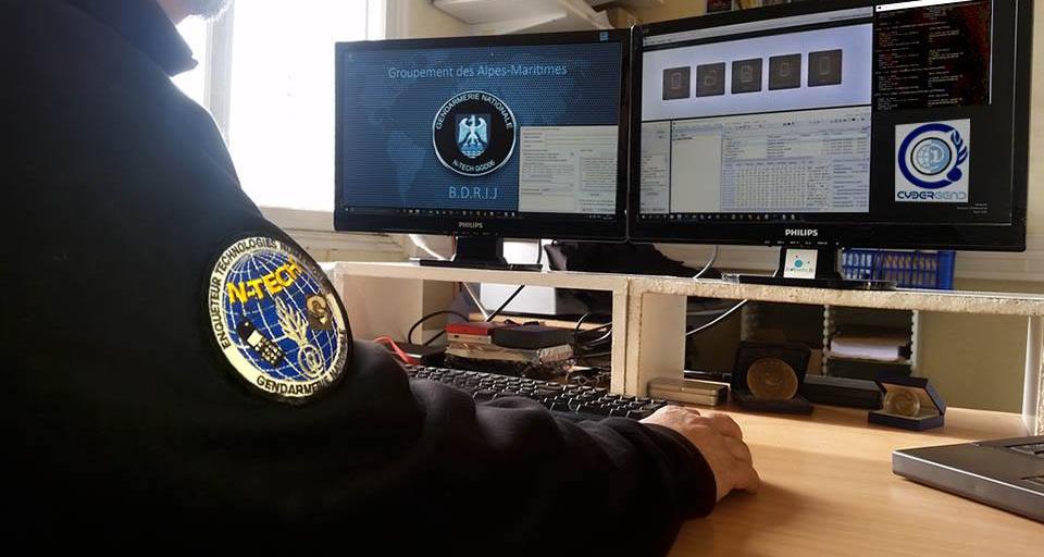 Comment devenir cyber policier ?